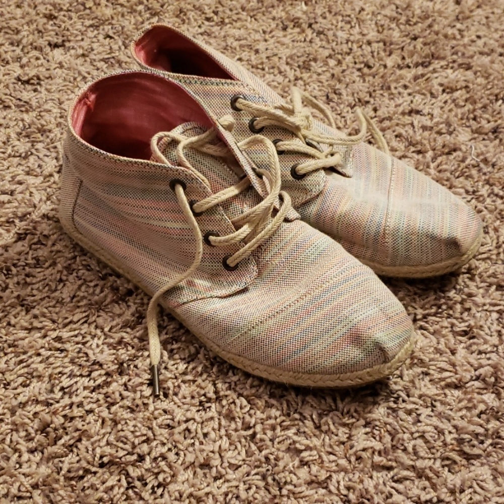 Toms Canvas Booties